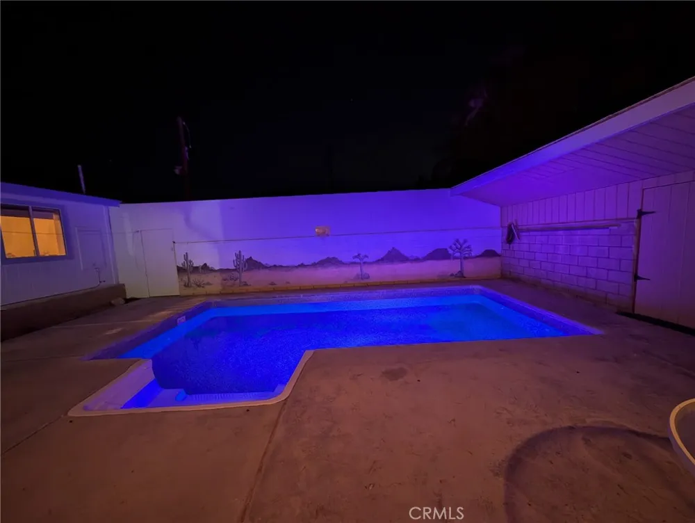 56788 Encantado Road Landers, CA 92285