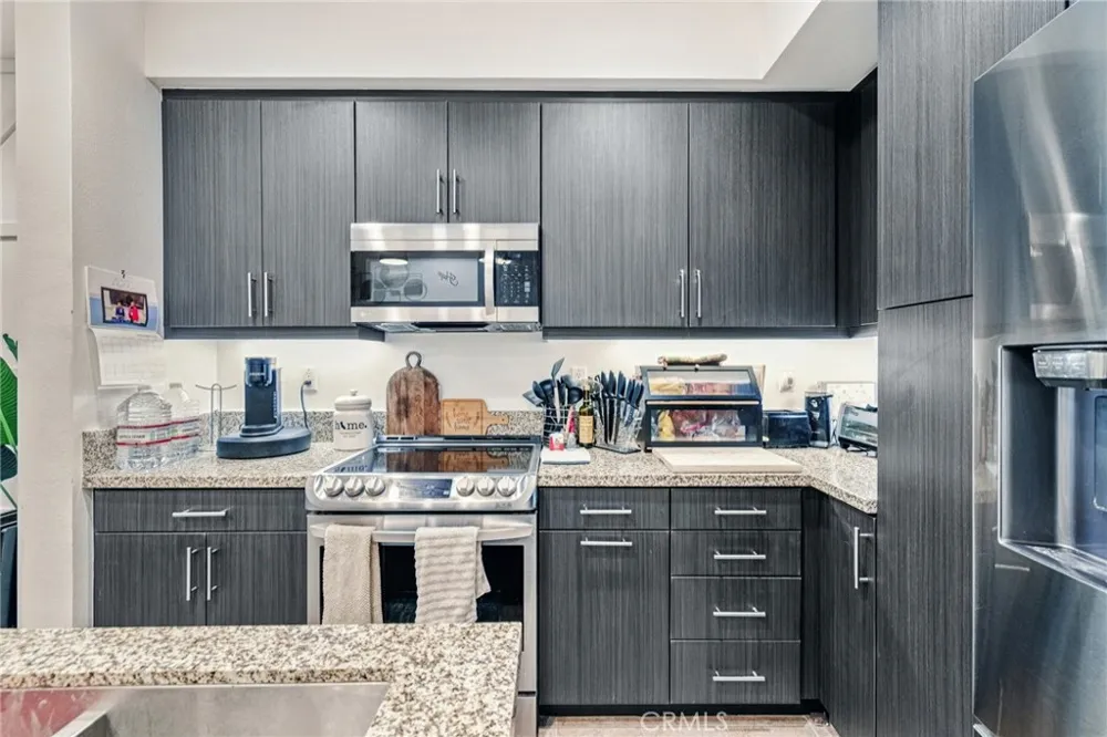 2520 Valentina #6 Commerce, CA 90040
