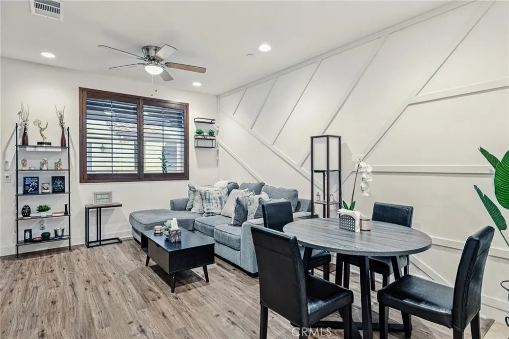 2520 Valentina #6 Commerce, CA 90040