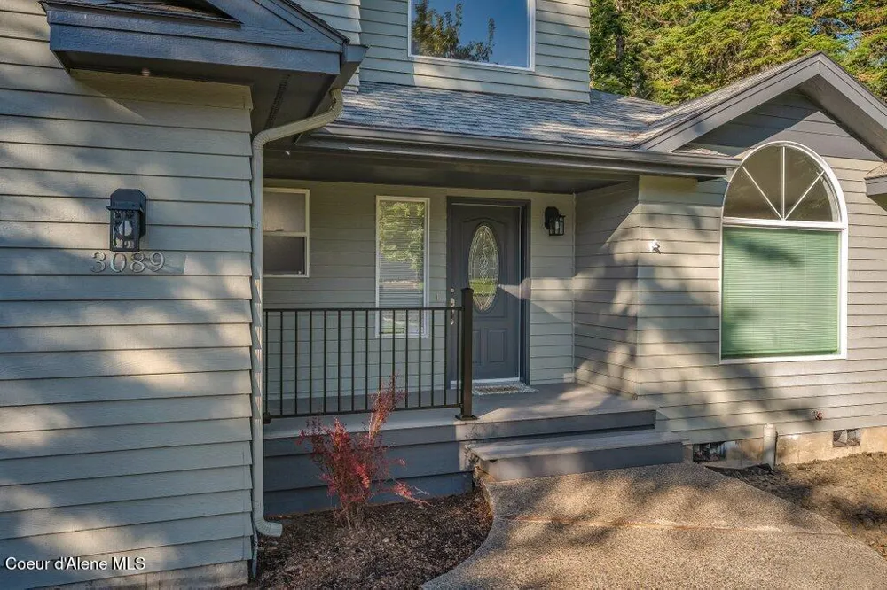 3089 E LAKE FOREST DRIVE Hayden Lake, ID 83835