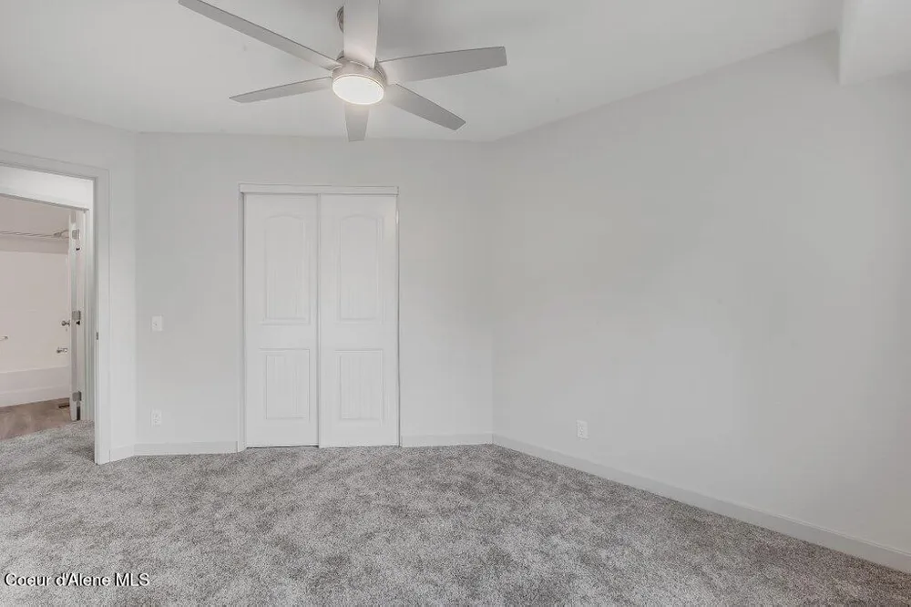3089 E LAKE FOREST DRIVE Hayden Lake, ID 83835
