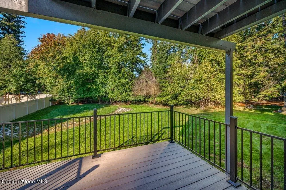 3089 E LAKE FOREST DRIVE Hayden Lake, ID 83835