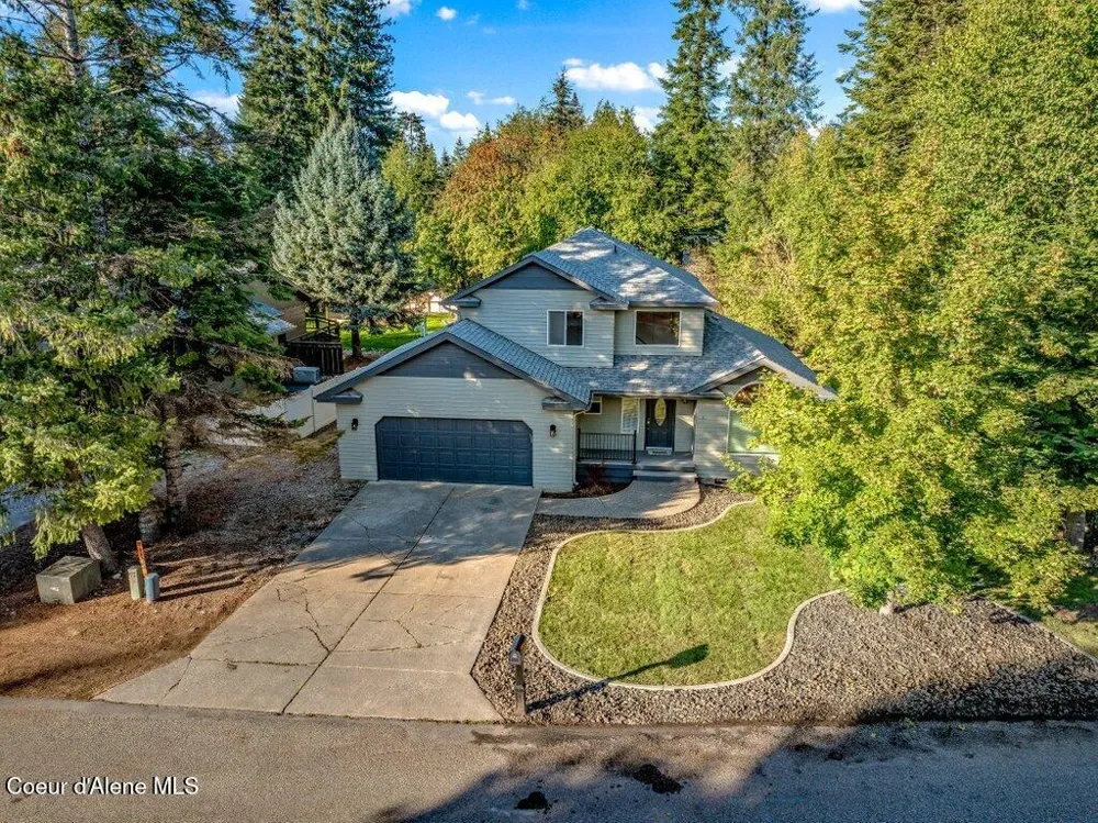 3089 E LAKE FOREST DRIVE Hayden Lake, ID 83835