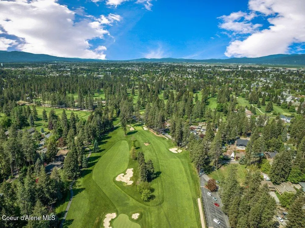 3089 E LAKE FOREST DRIVE Hayden Lake, ID 83835