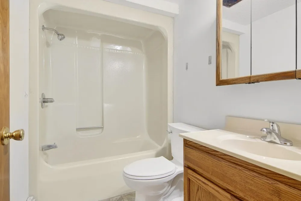 6585 Wallaker Road Joyfield Township, MI 49616