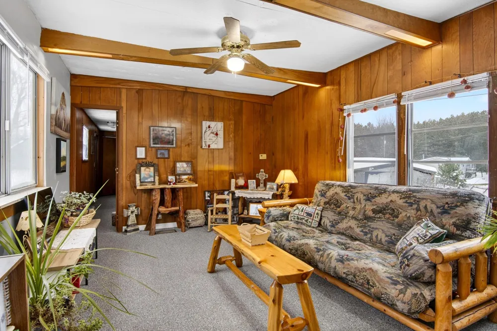 6585 Wallaker Road Joyfield Township, MI 49616