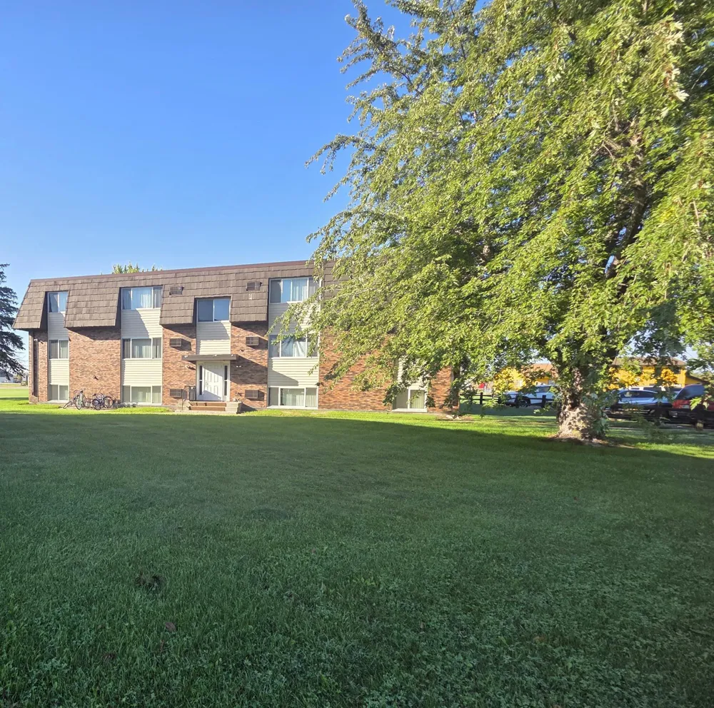 1918 Greenwood Street E Thief River Falls, MN 56701