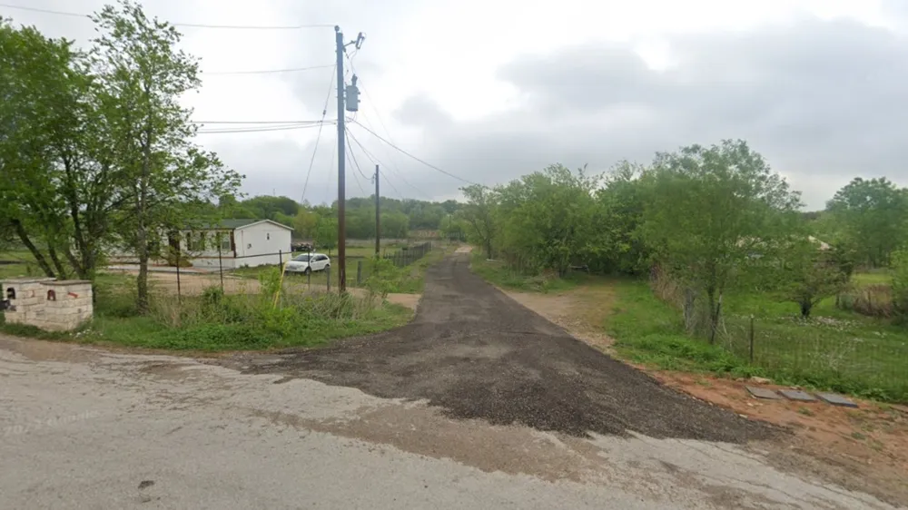 910 Petras Way Kyle, TX 78640