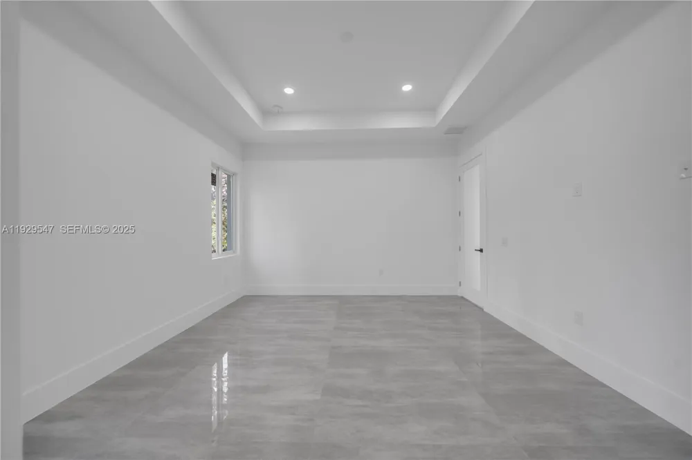 1912 Roosevelt Lehigh Acres, FL 33972