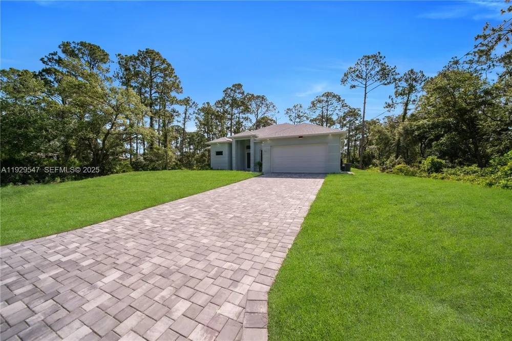 1912 Roosevelt Lehigh Acres, FL 33972