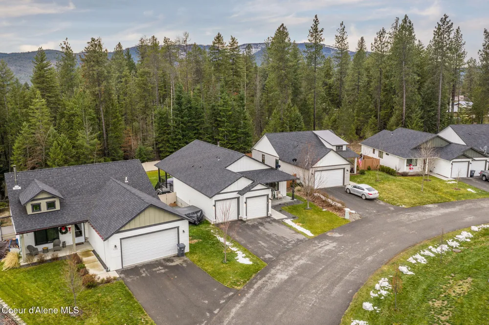 102 RIMROCK COURT Priest River, ID 83856