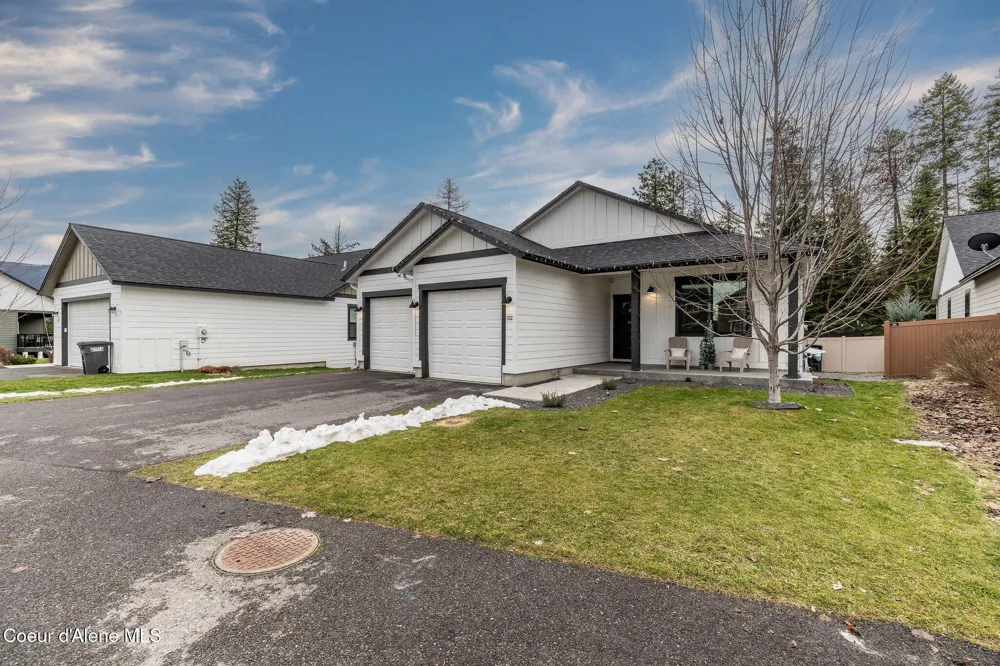 102 RIMROCK COURT Priest River, ID 83856