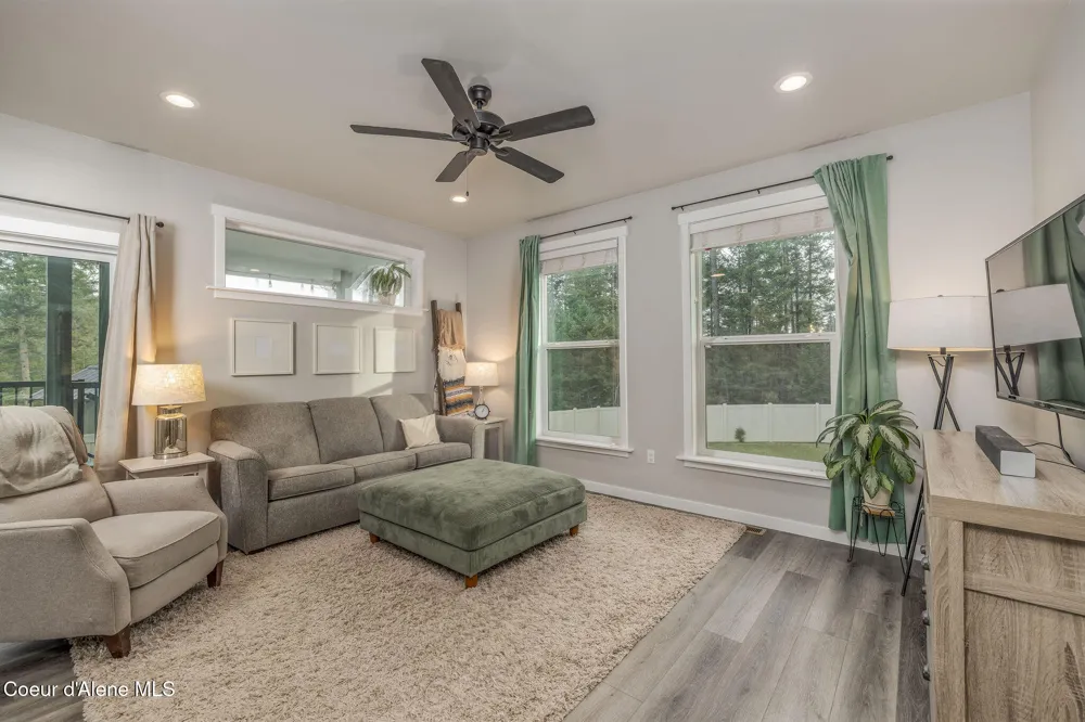 102 RIMROCK COURT Priest River, ID 83856