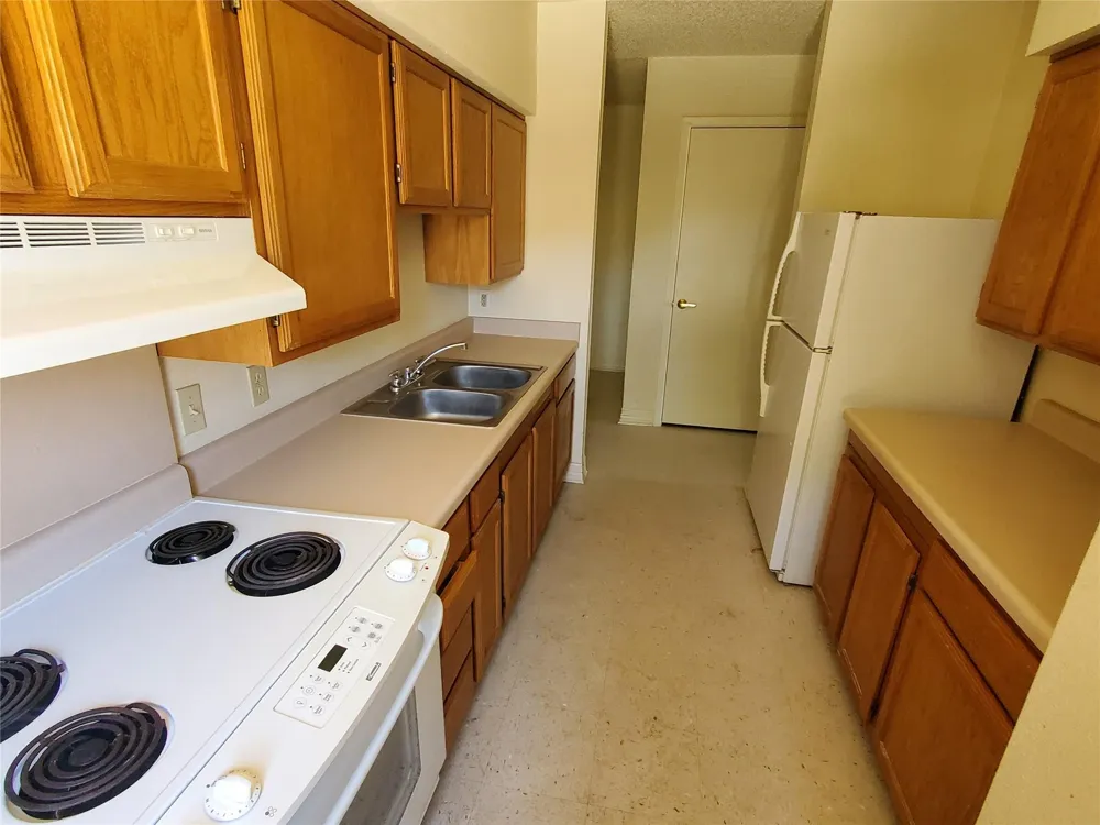 400 NW Second Street Seminole, TX 79360