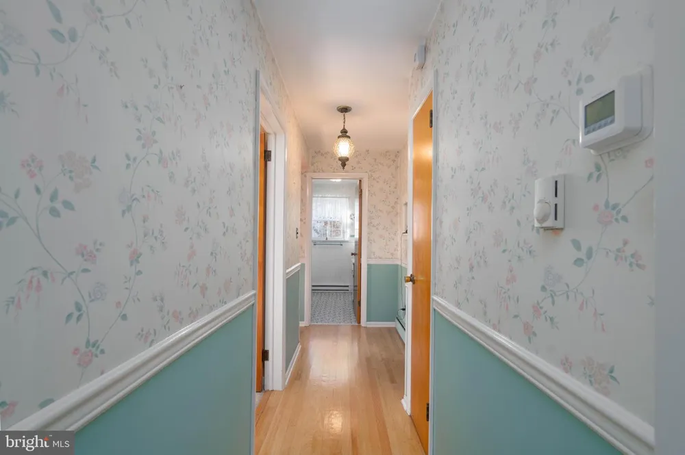 19 MIDDLE ROAD Hammonton, NJ 08037