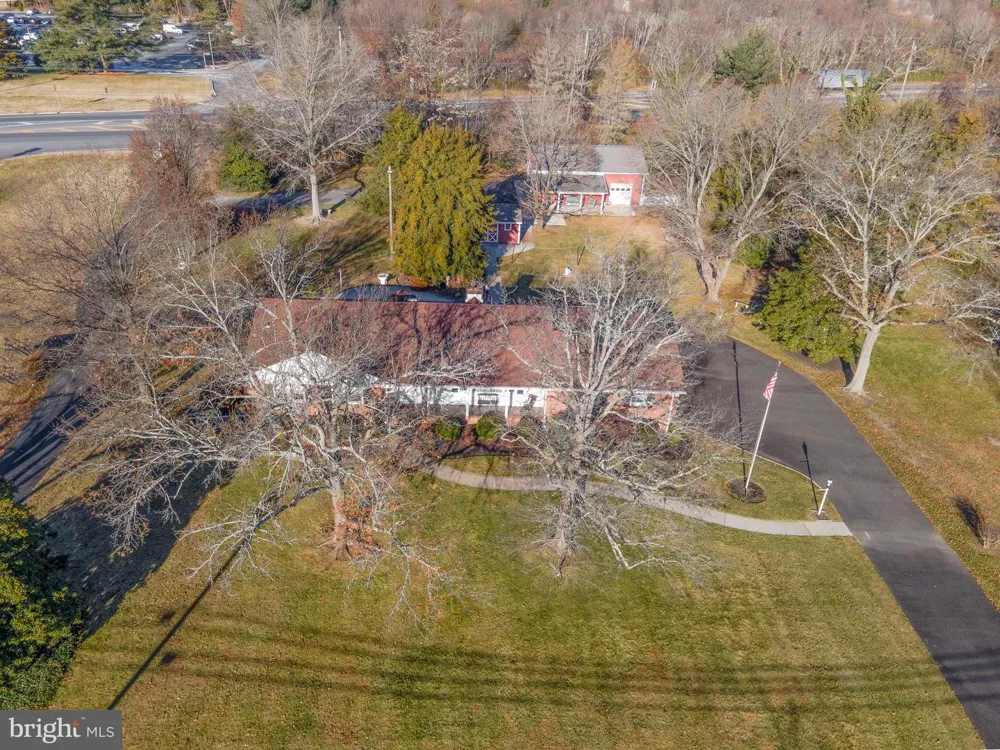 19 MIDDLE ROAD Hammonton, NJ 08037