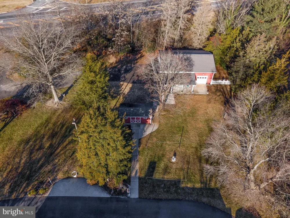 19 MIDDLE ROAD Hammonton, NJ 08037