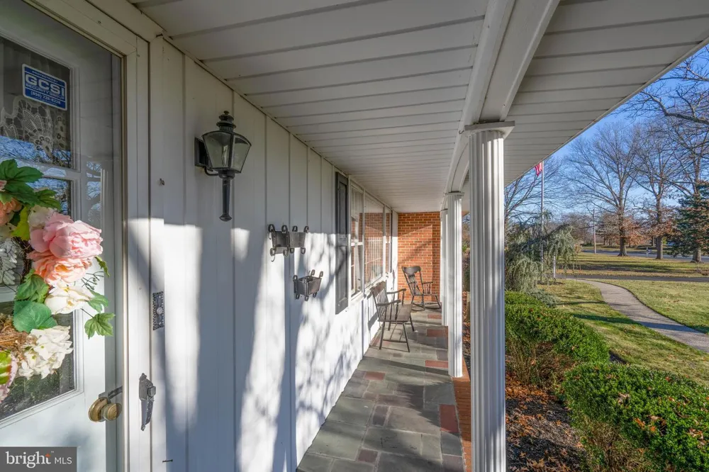 19 MIDDLE ROAD Hammonton, NJ 08037