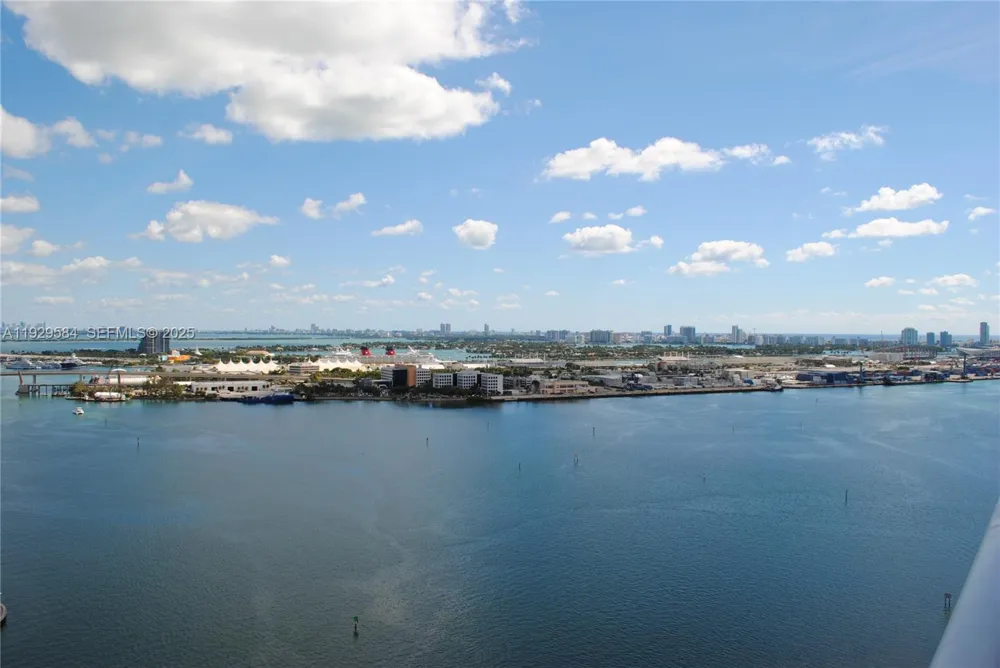 900 Brickell Key Blvd #1602 Miami, FL 33131