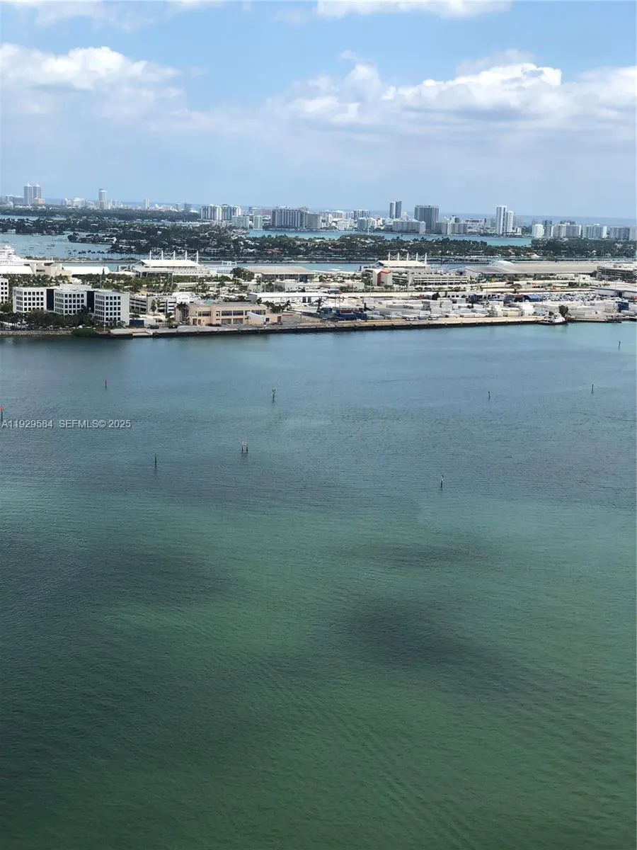 900 Brickell Key Blvd #1602 Miami, FL 33131