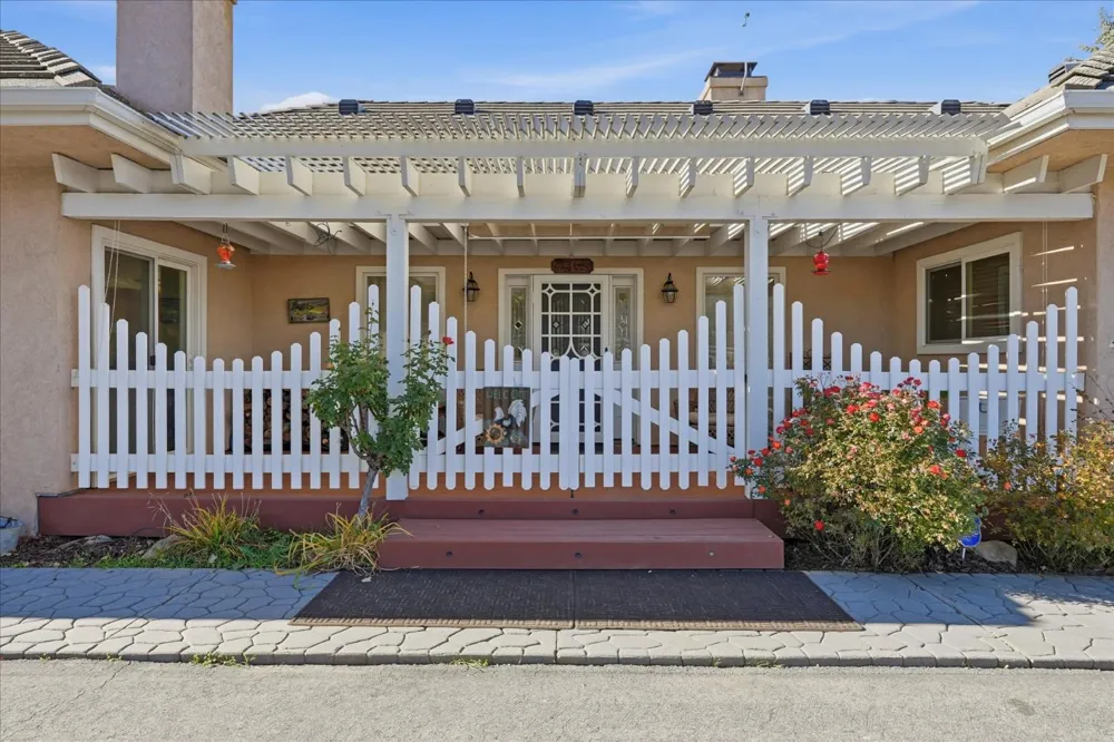 43319 Leach Rd Ahwahnee, CA 93601