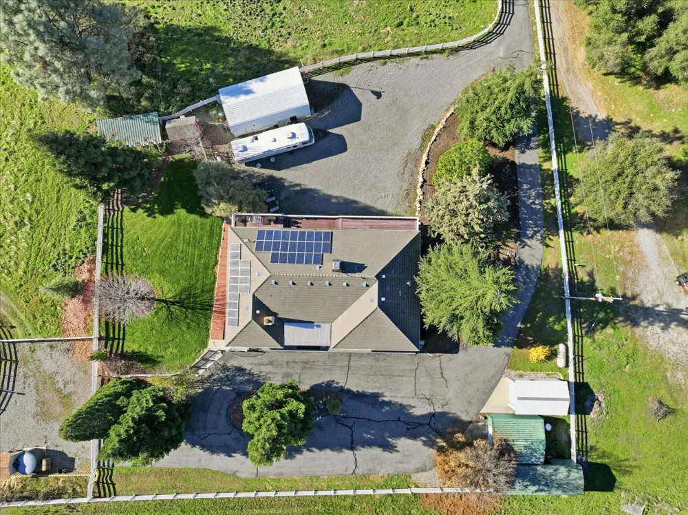 43319 Leach Rd Ahwahnee, CA 93601