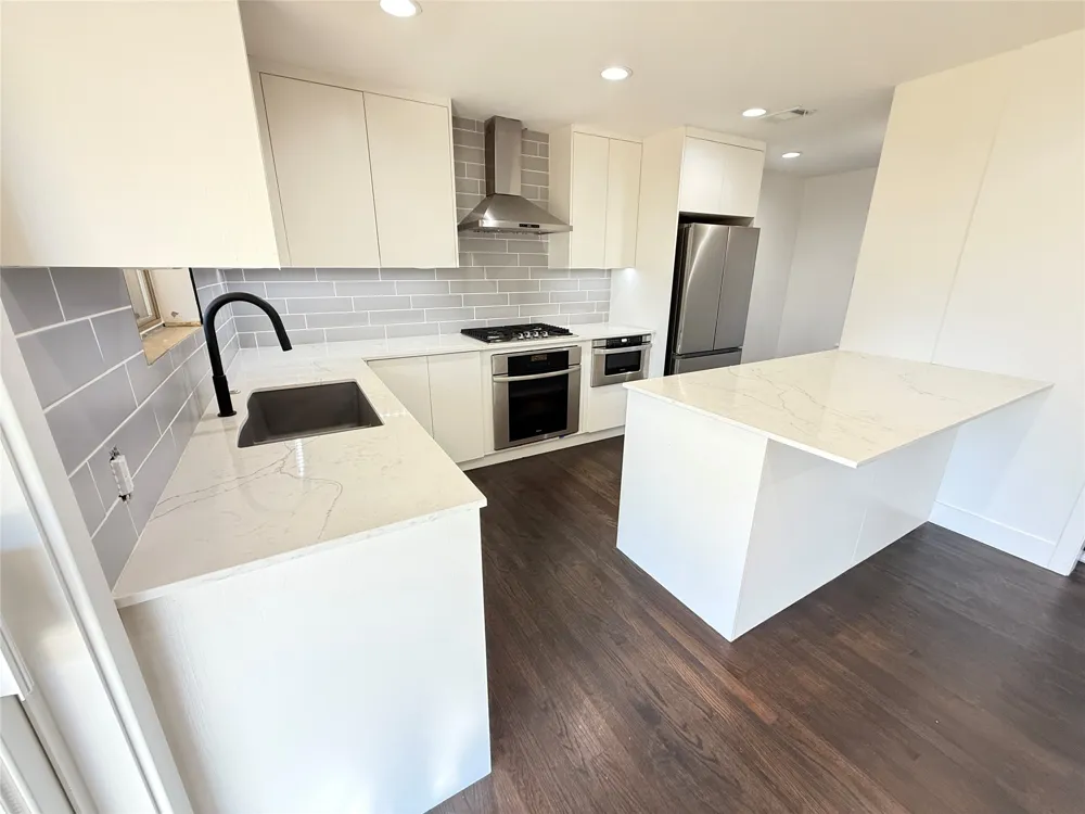 425 Cheshier Road Lancaster, TX 75146