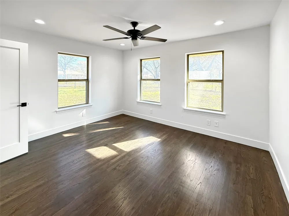 425 Cheshier Road Lancaster, TX 75146