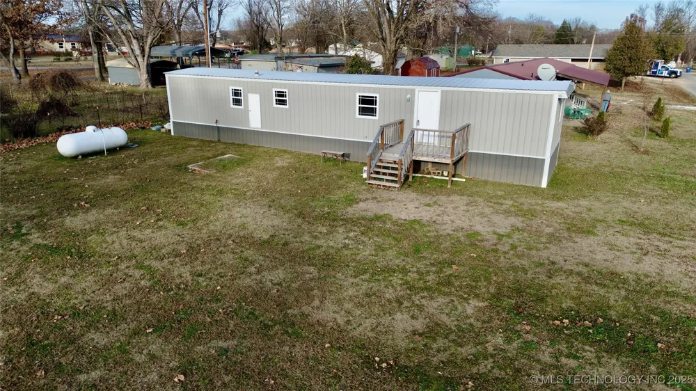 25271 S 606 Grove, OK 74344