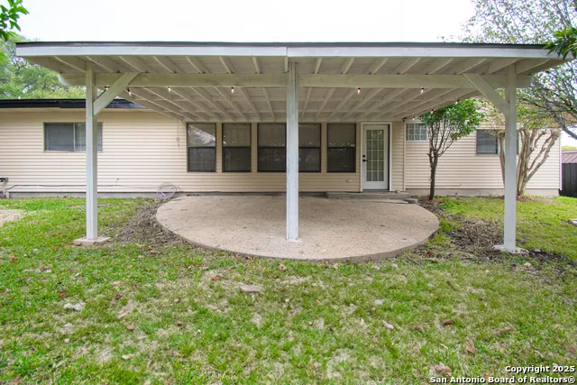 12605 Moss Hollow Live Oak, TX 78233