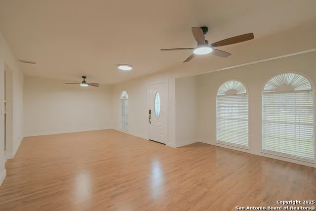 12605 Moss Hollow Live Oak, TX 78233