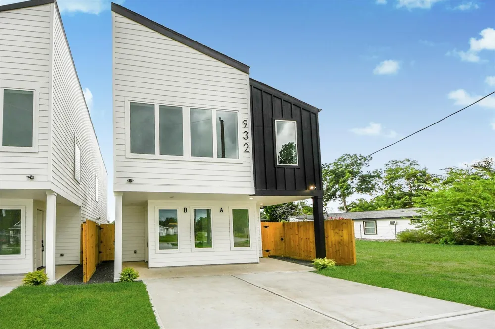 932 South Lane Unit B Lane