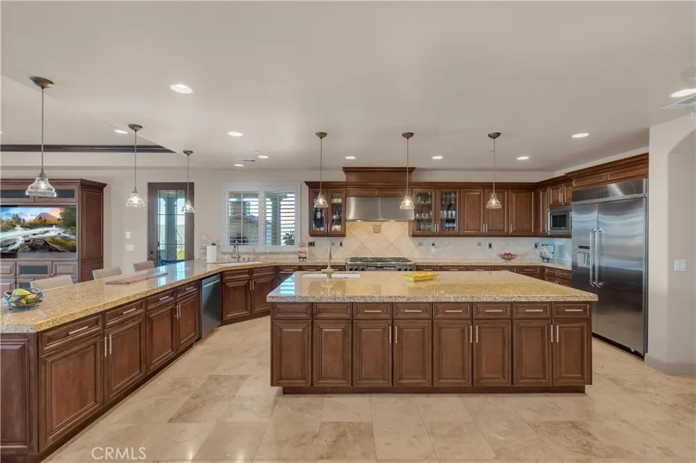 1990 E 46 Shandon, CA 93461