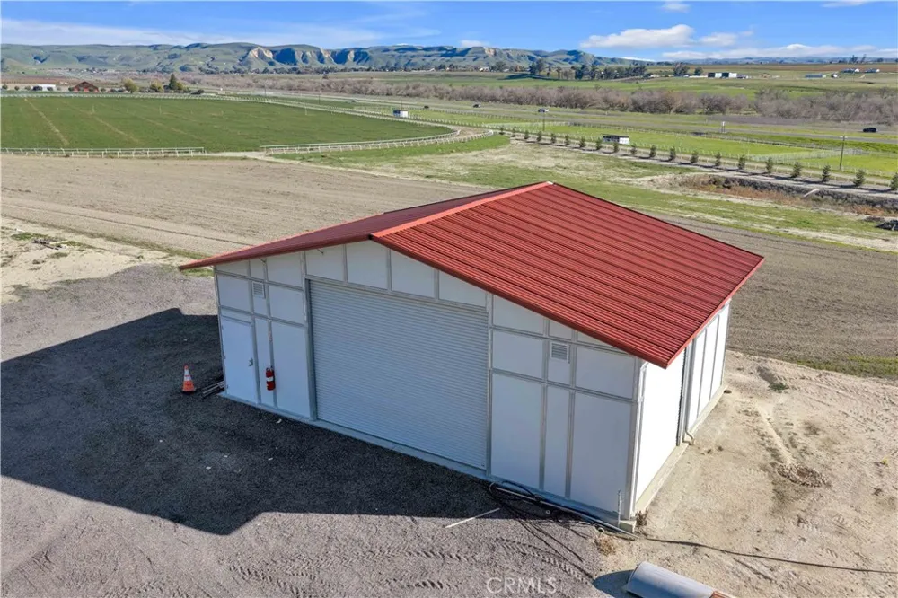 1990 E 46 Shandon, CA 93461