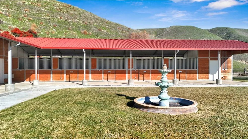 1990 E 46 Shandon, CA 93461