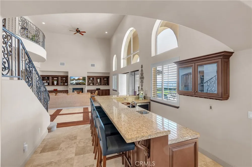 1990 E 46 Shandon, CA 93461