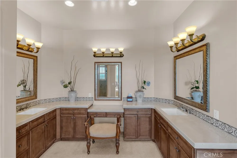 1990 E 46 Shandon, CA 93461