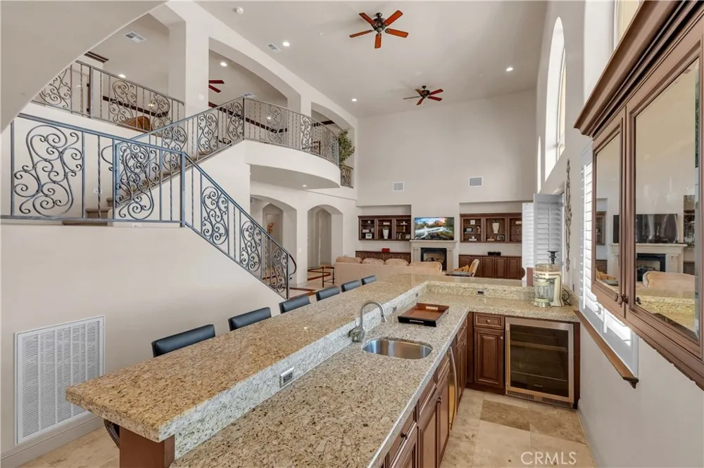 1990 E 46 Shandon, CA 93461