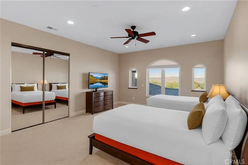 1990 E 46 Shandon, CA 93461