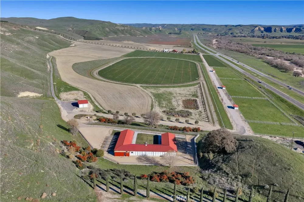 1990 E 46 Shandon, CA 93461