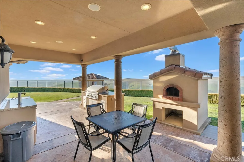 1990 E 46 Shandon, CA 93461
