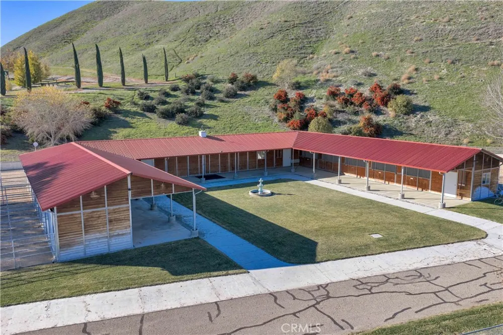 1990 E 46 Shandon, CA 93461
