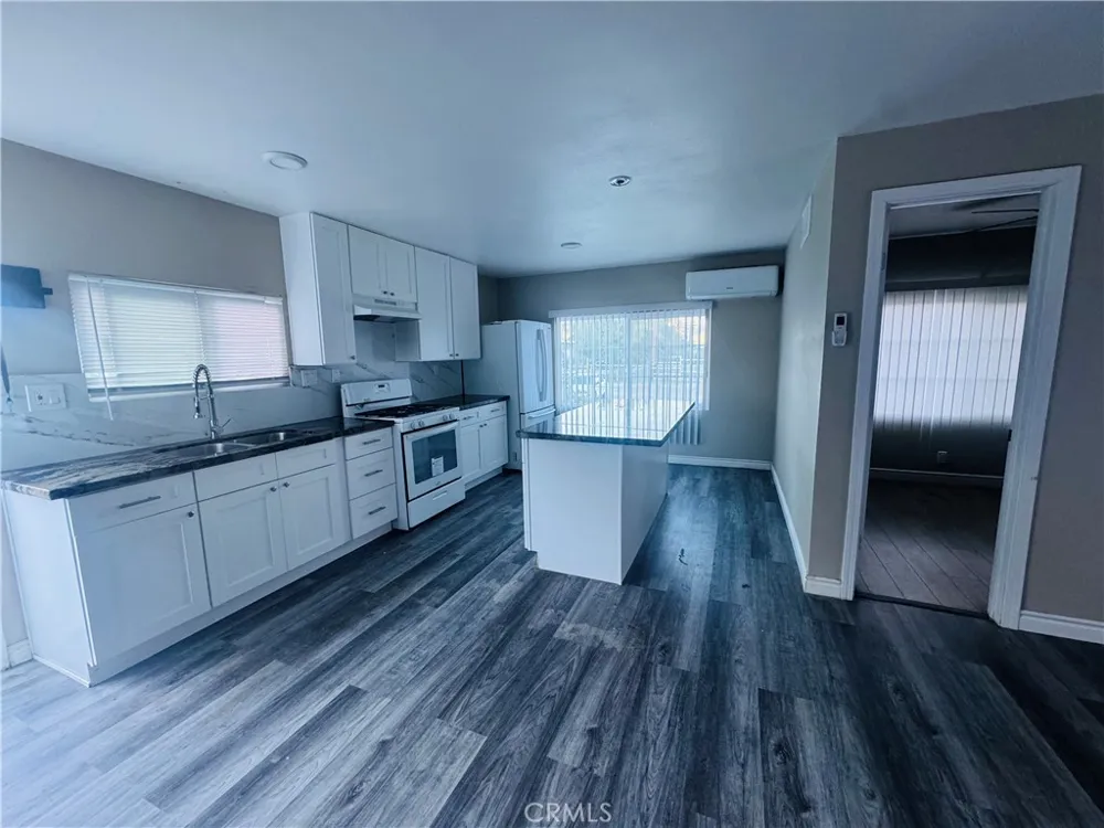 51867 Lois Avenue Cabazon, CA 92230