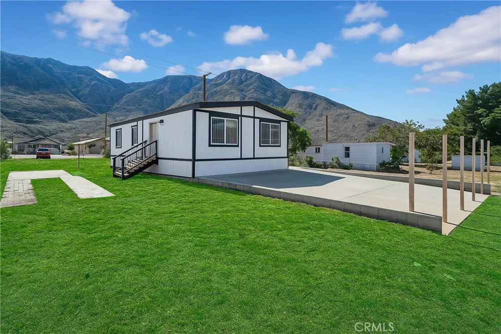 51867 Lois Avenue Cabazon, CA 92230