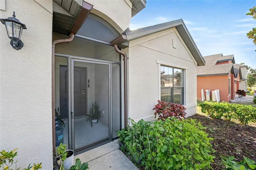 5630 ELSINORE WAY Lakeland, FL 33805
