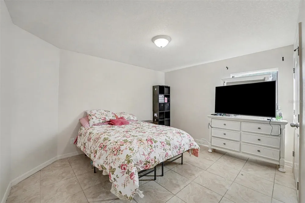 5630 ELSINORE WAY Lakeland, FL 33805