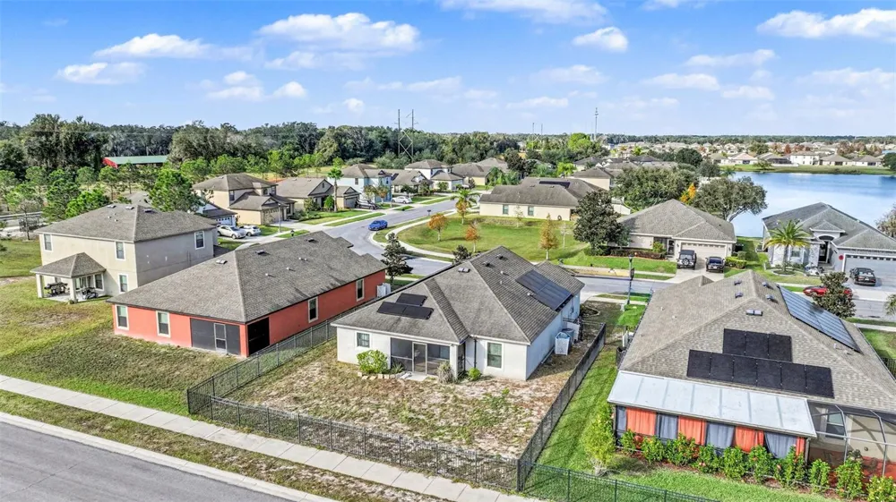 5630 ELSINORE WAY Lakeland, FL 33805