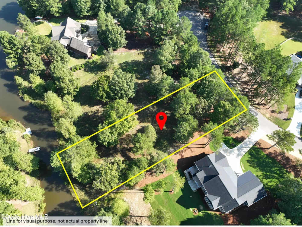 125 Troys Point West End, NC 27376