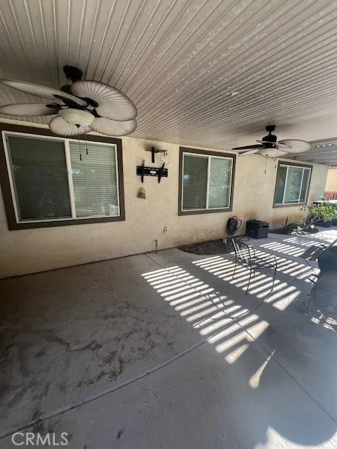 27299 Stonehurst Drive Menifee, CA 92585