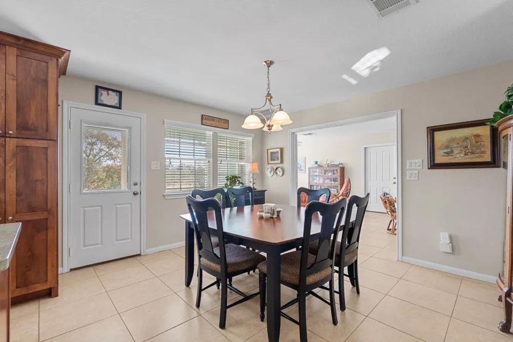 2237 Avenue A San Leon, TX 77539